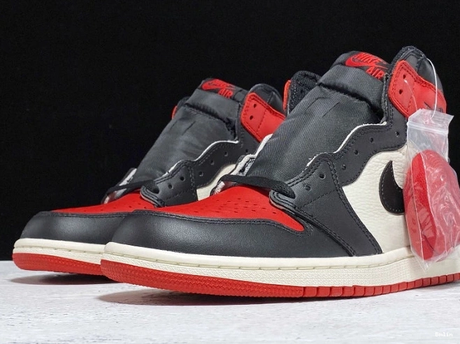 Bmlin Toe 555088-610 OG Bred Air Jordan High Retro 1 0825